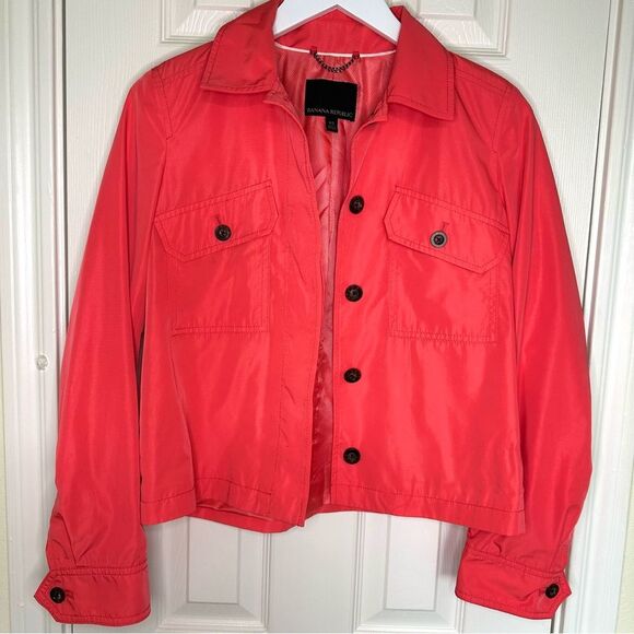 Banana Republic Women's Vibrant Cropped Utility Jacket in Fire Coral - Size XS - Picture 2 of 8